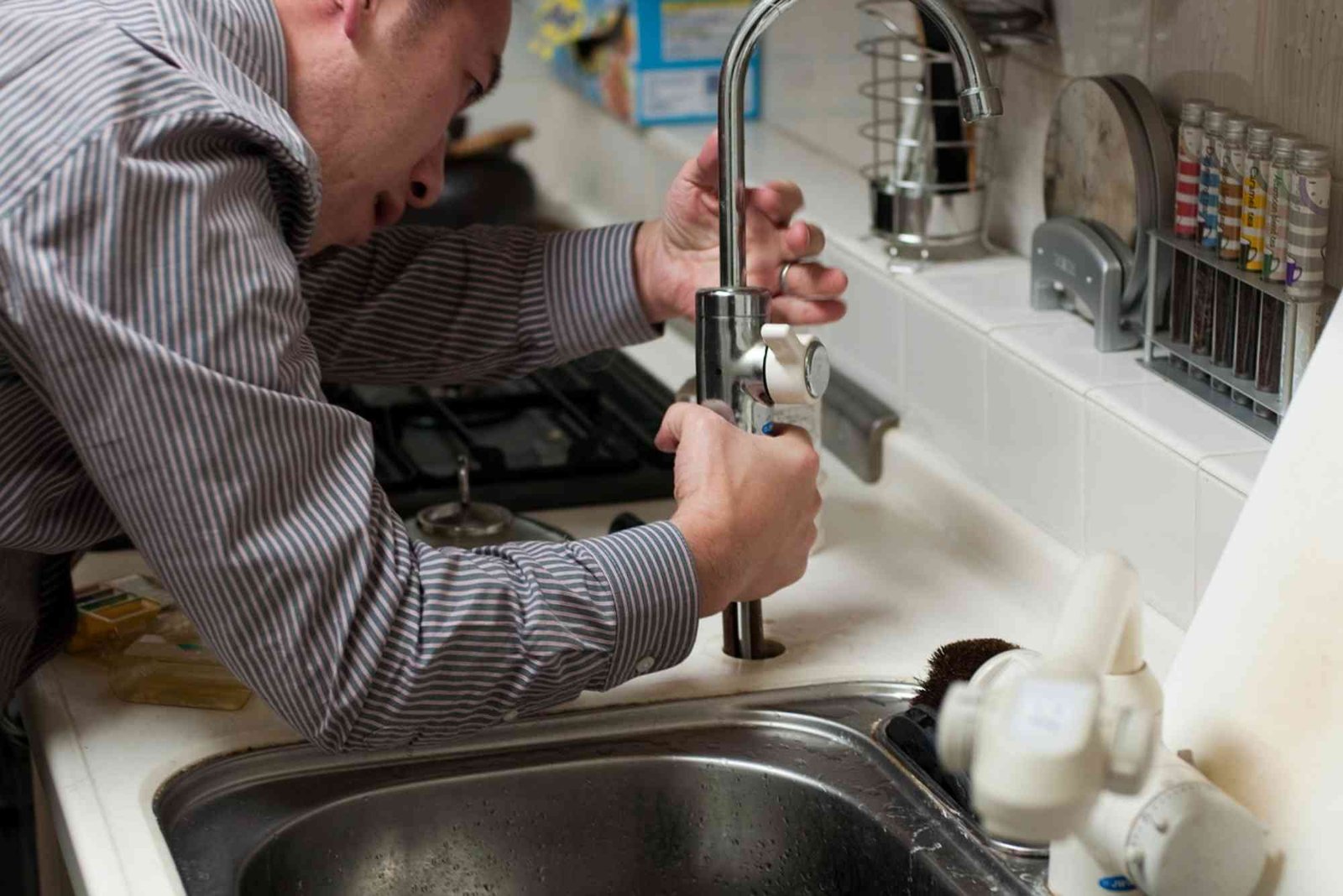 How to Fix Water Pressure Problems in Dishwashers – Dubai Guide