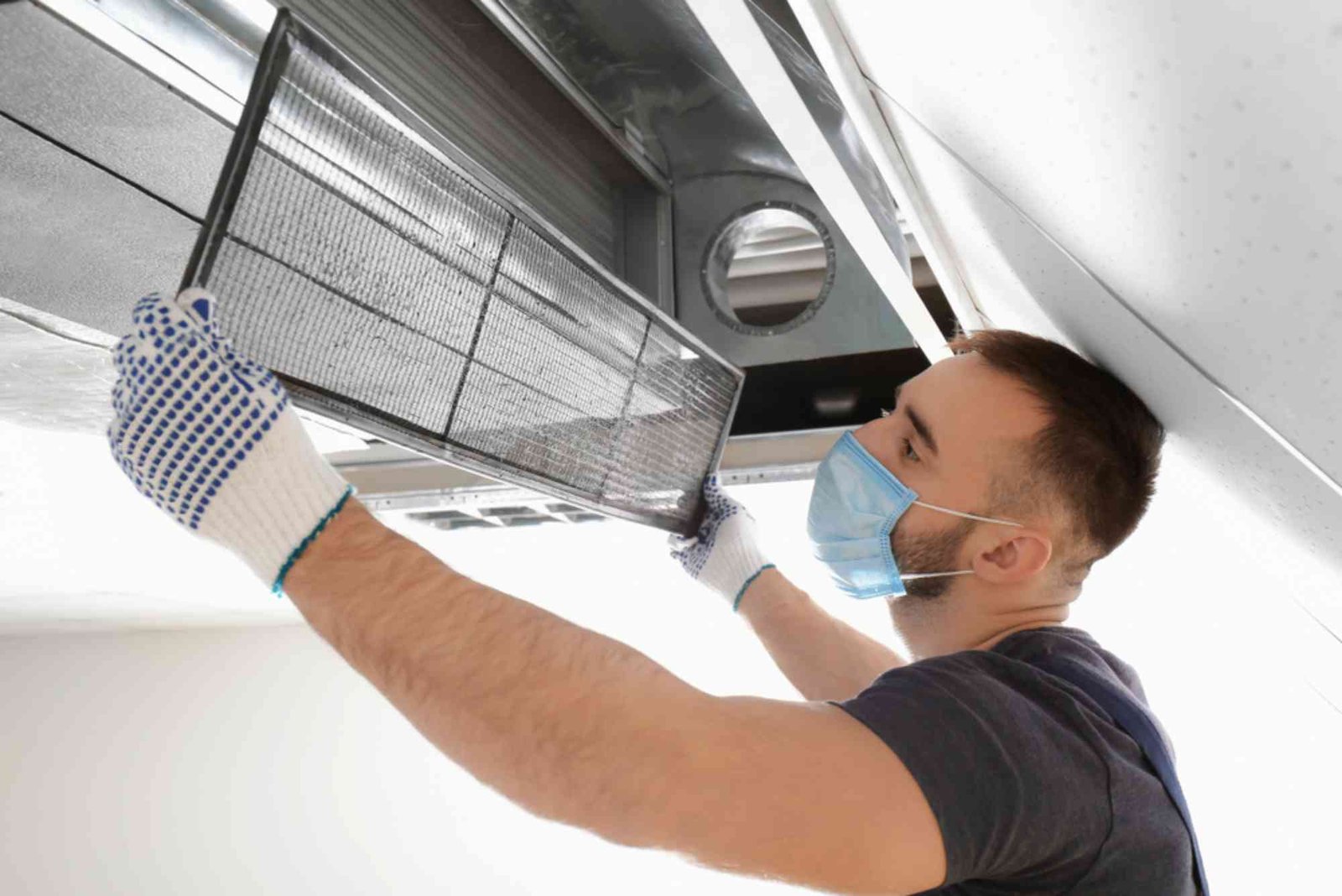 How to Prevent AC Mold Growth in Dubai’s Humid Climate